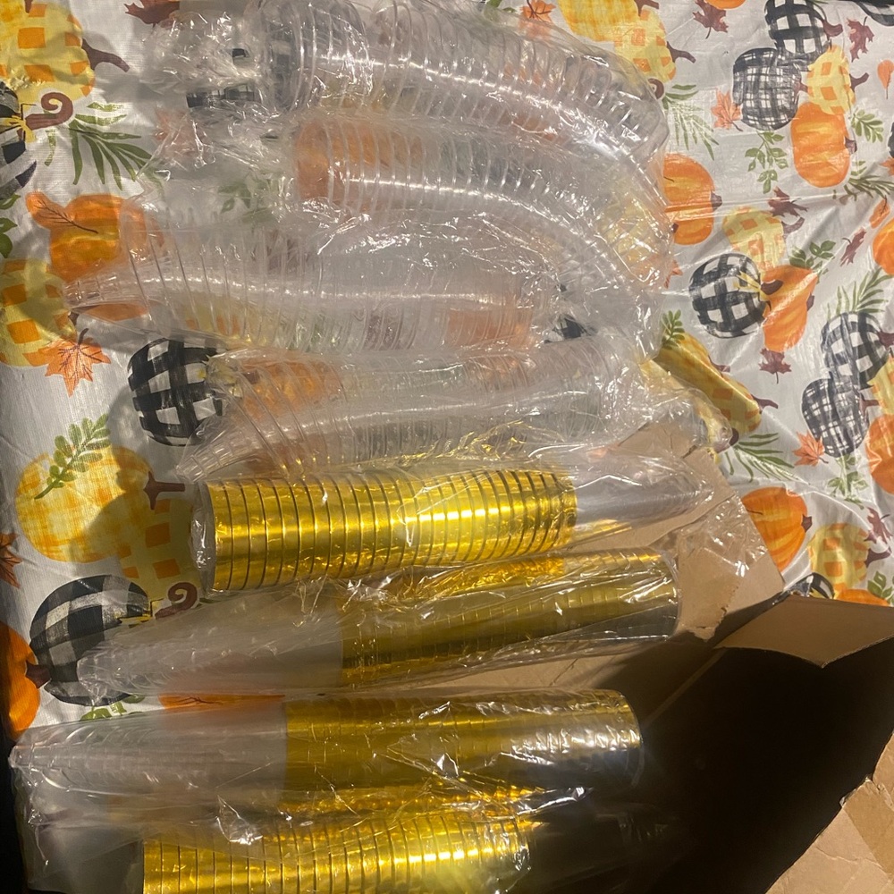 Gold and Clear Party Cups Set